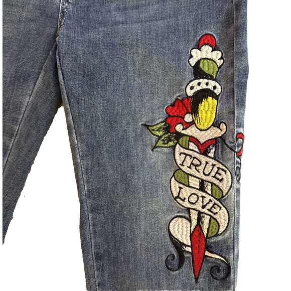 Ed Hardy Embroidered True Love Flare Jeans Womens 26 Love Eternal Spellout NEW - Picture 9 of 15
